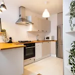 Apartment Lily Wola 15 Min To Rondo Daszynskiego