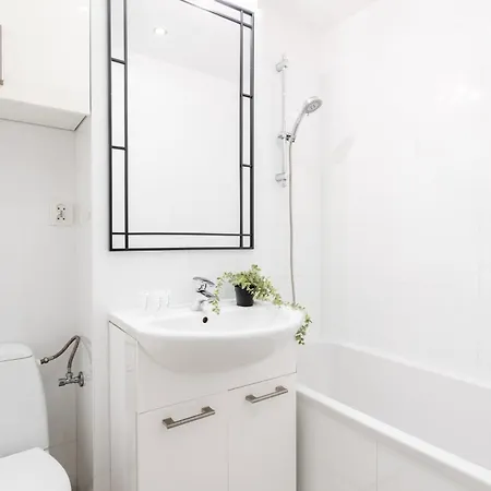 Lily Wola 15 Min To Rondo Daszynskiego Apartman