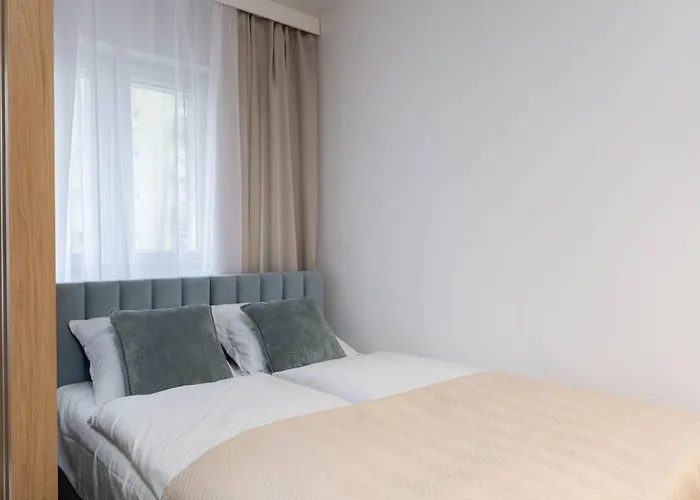 Lily Wola 15 Min To Rondo Daszynskiego Apartment *